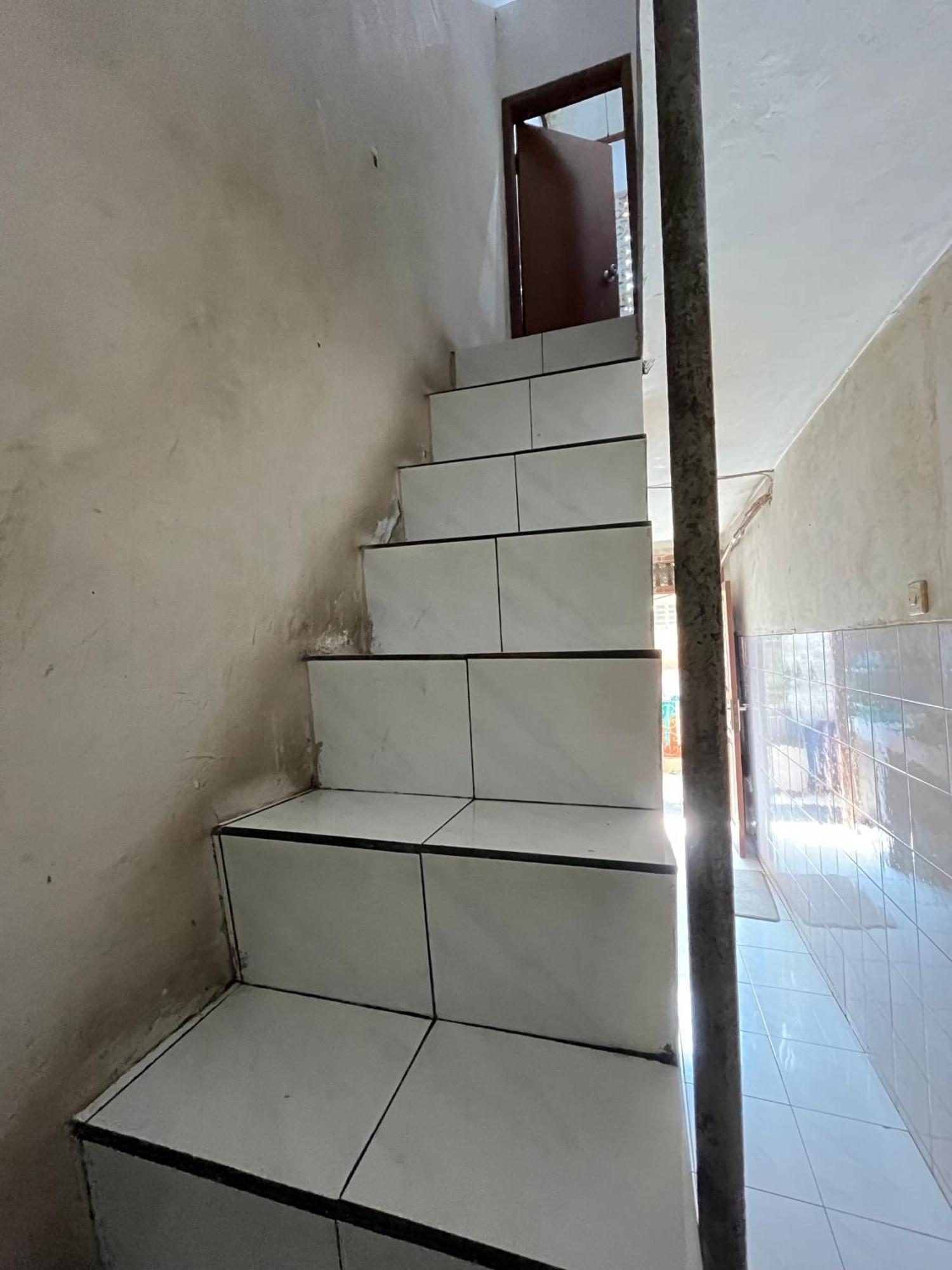 Spot On 94142 Al Fatih Residence Syariah 2 Jakarta Exterior photo